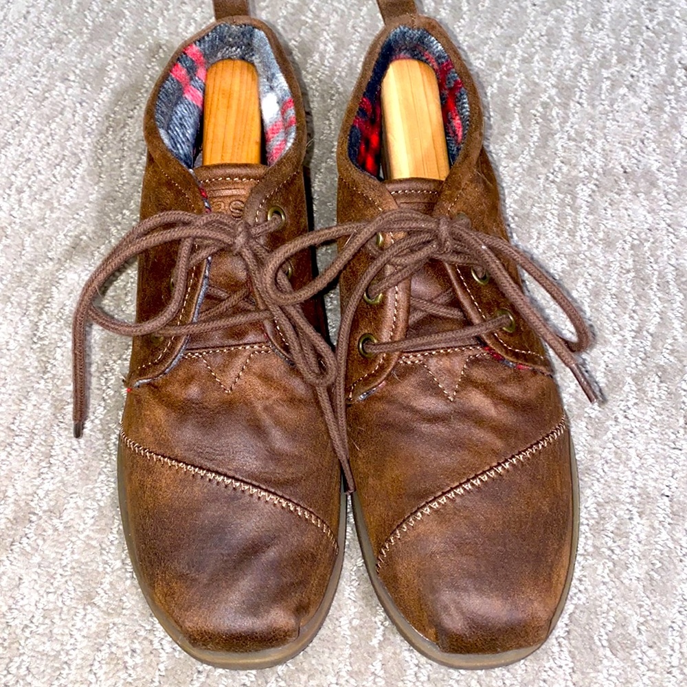 Bobs skechers, 8.5 women , brown leather